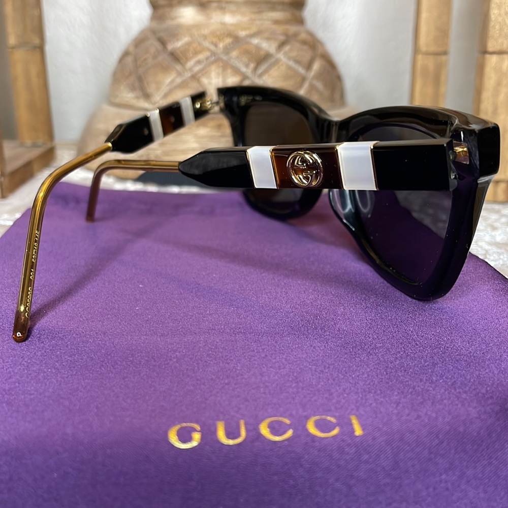 Authentic NWOT GUCCI Sunglasses - Picture 5 of 8
